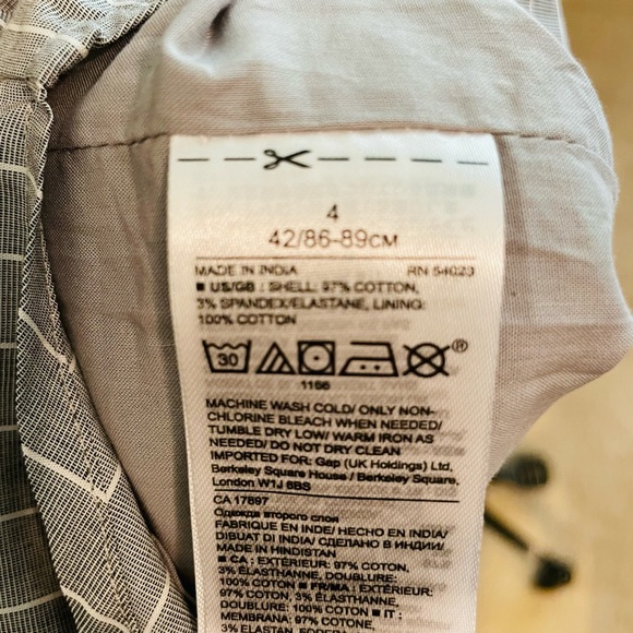 Banana Republic Sleeveless Shirtdress with belt tie - Picture 2 of 4